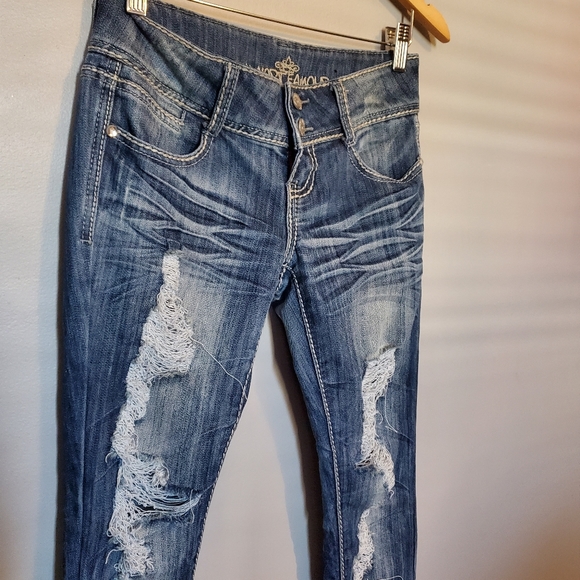 Almost Famous Ripped Denim Skinny Jeans - Size 3 - Picture 3 of 12